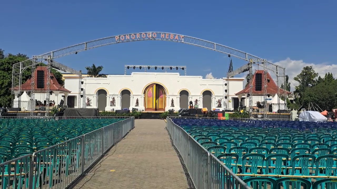 Grebeg Suro 2025 Hadirkan Video Mapping, Ponorogo Siap Go Internasional