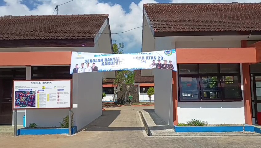 Melihat Pemenuhan Kebutuhan Gizi Siswa Sekolah Rakyat di Pacitan