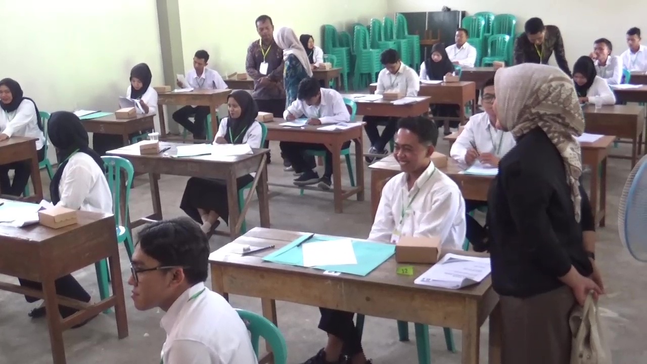 Pelaksanaan Ujian Masih Manual, Baru Satu Desa di Ngawi Terapkan Sistem CAT