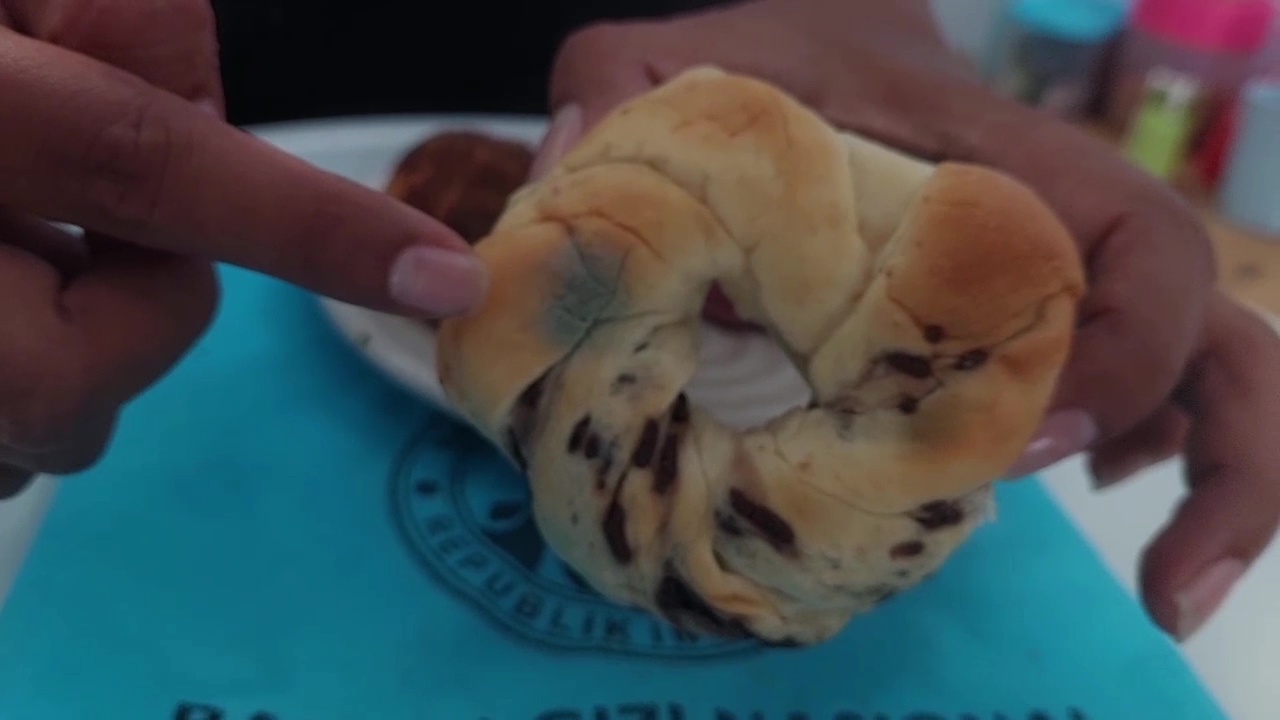 Roti MBG Ditemukan Berjamur, Keamanan Pangan Jadi Sorotan