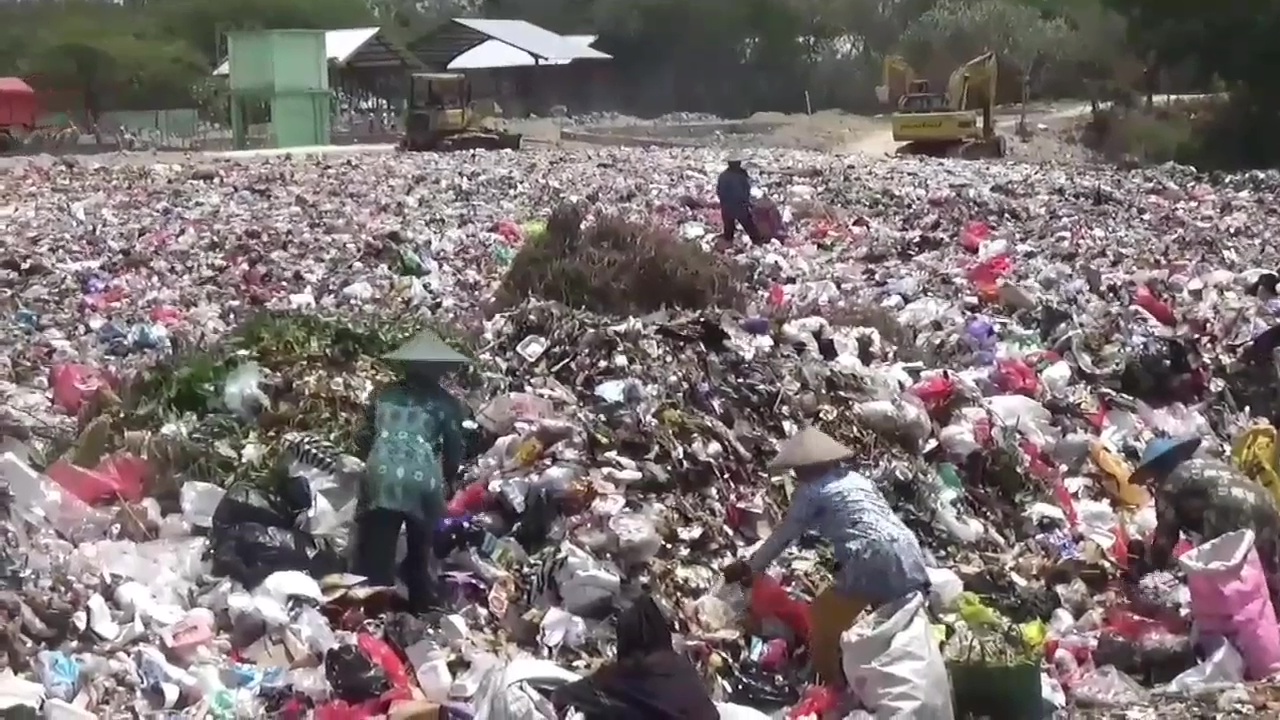 Setiap Hari 35 Ton Sampah Masuk TPA Selopuro