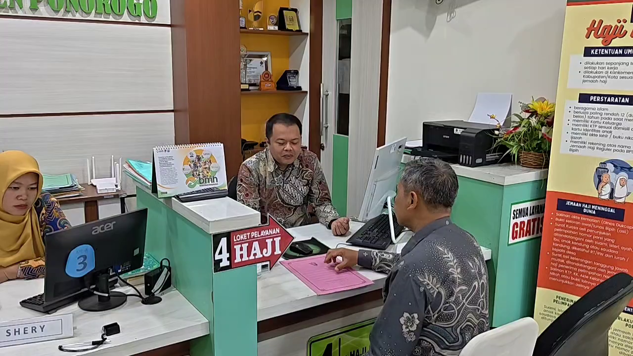 13 Jamaah Umroh Asal Ponorogo Sempat Tertahan Di Jeddah Akibat Konflik Iran–AS